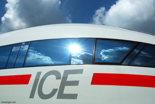 Tipp: Zug zum Flug einen Tag vorher nutzen