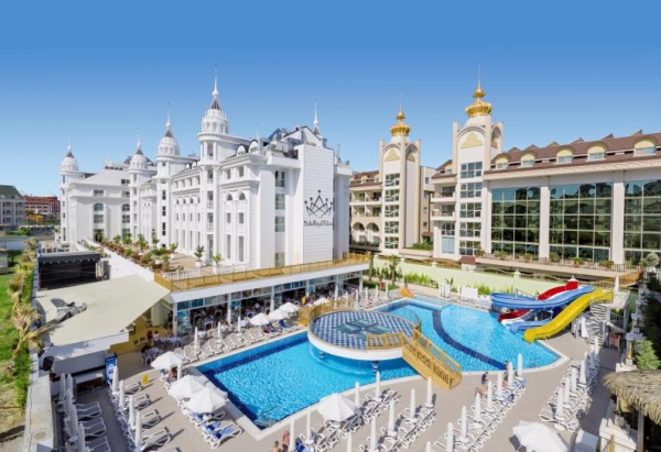 Side-Schnäppchen: 1 Woche Türkei im top 5* Hotel Side Royal Palace mit All Inclusive und Flug für nur 231€