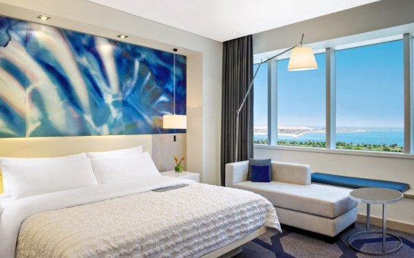 Preiskracher Abu Dhabi: 1 Woche im top 5* Hotel Le Royal Meridien inkl. Flug und Frühstück für nur 399€