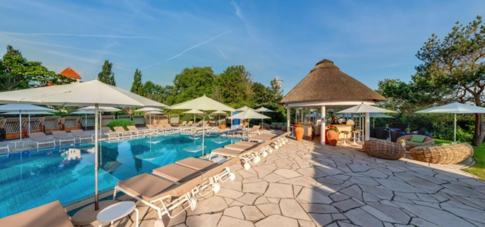 travel charme ostseehotel kuehlungsborn pool