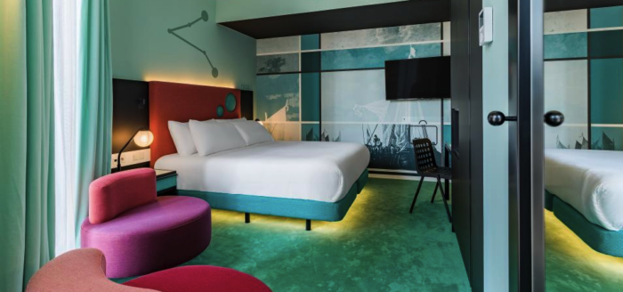 travelcircus_roommatebruno_zimmer