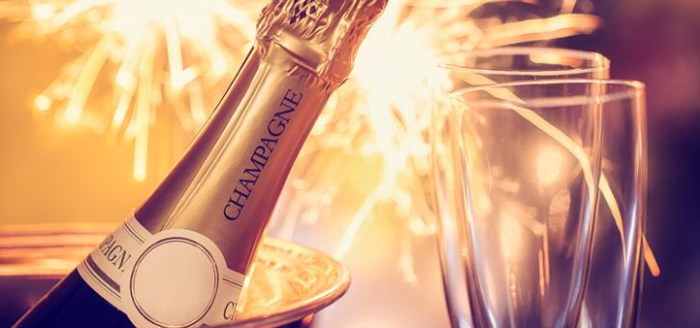 feuerwerk champagner silvester
